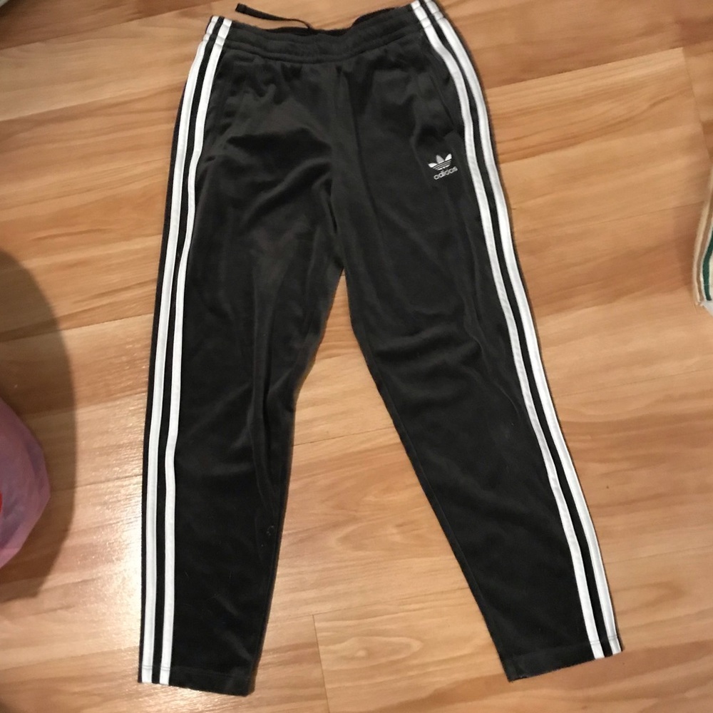 c u t e  PUMA kids sweatpants (unisex)!